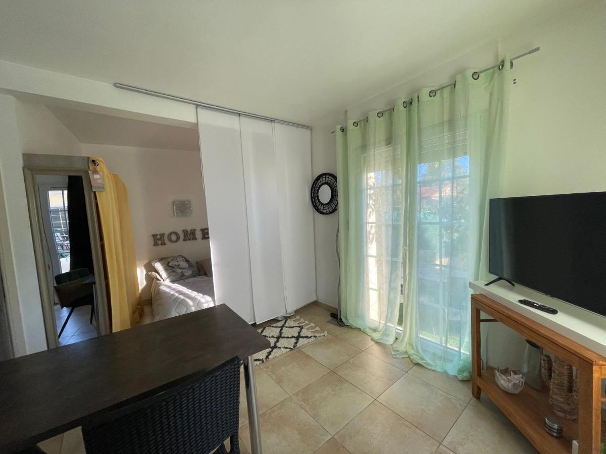 Location Studio De Charme Antibes Extérieur photo